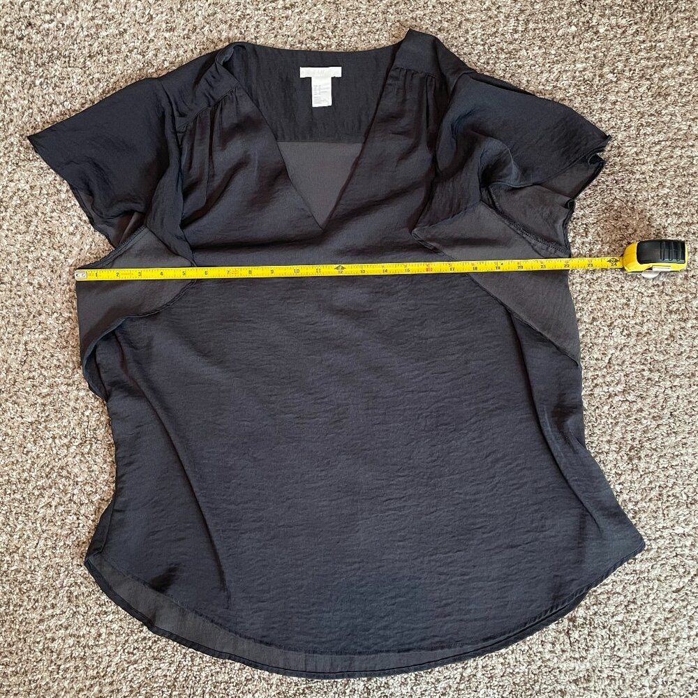 Size 14 H&M black flutter sleeve top - Picture 4 of 8